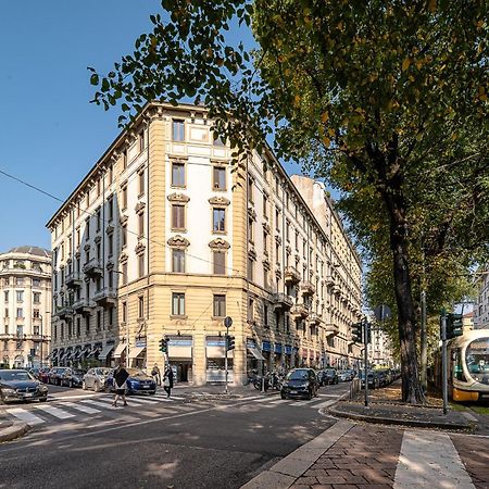 Classbnb-Elegant Apartment Near The City Center Милан Экстерьер фото
