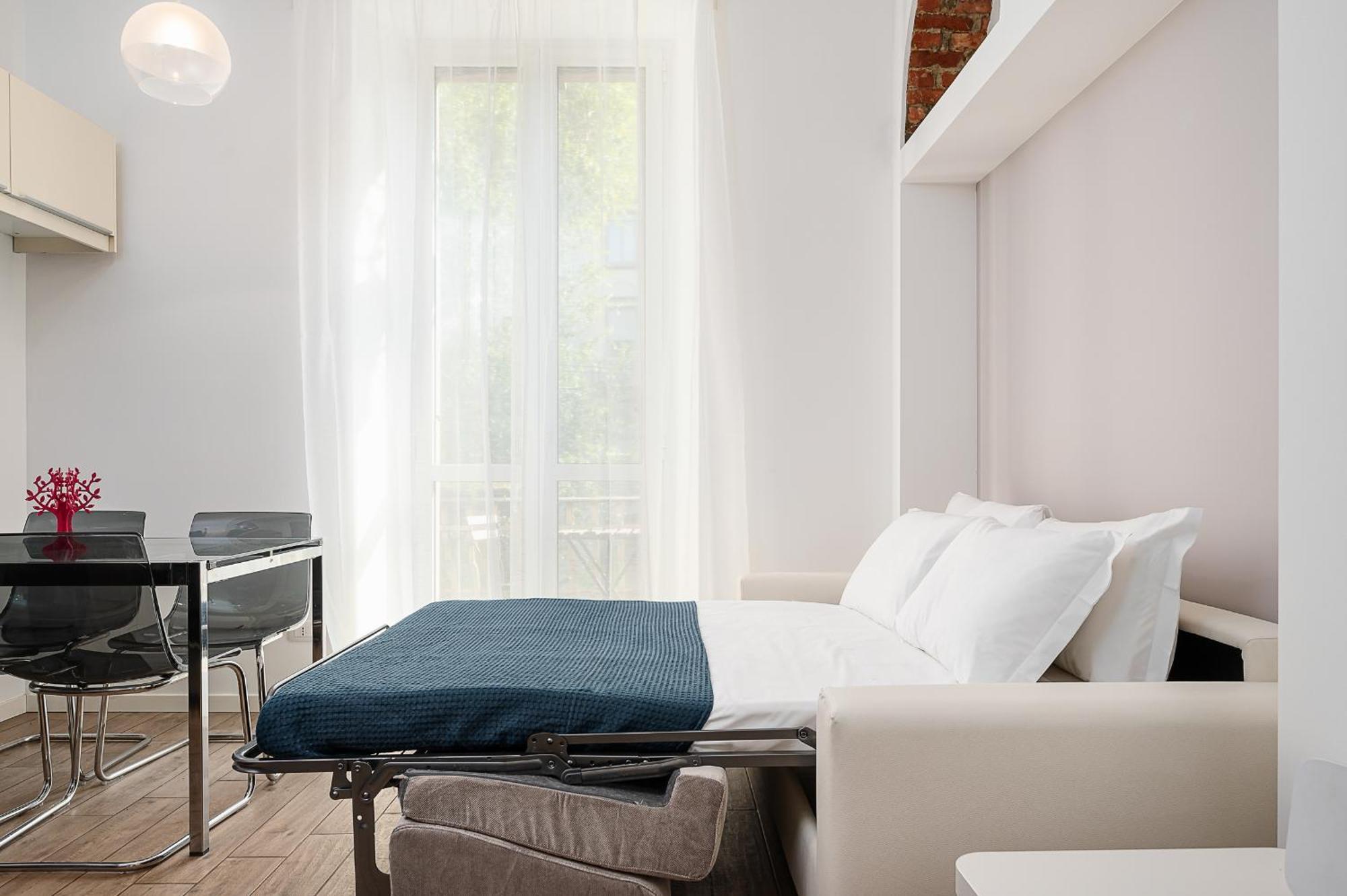 Classbnb-Elegant Apartment Near The City Center Милан Экстерьер фото