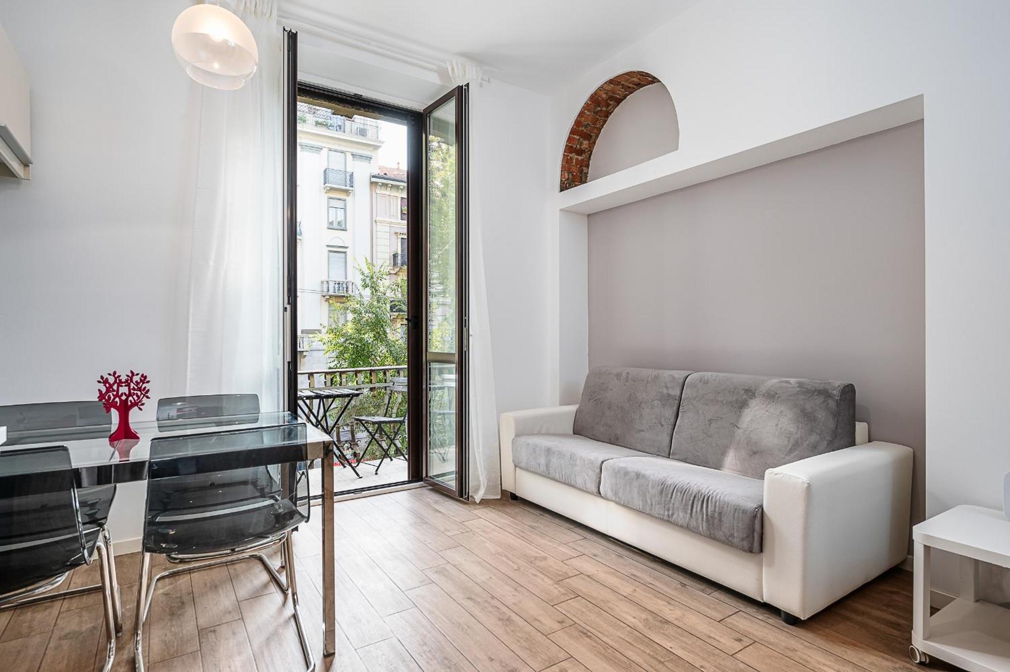 Classbnb-Elegant Apartment Near The City Center Милан Экстерьер фото